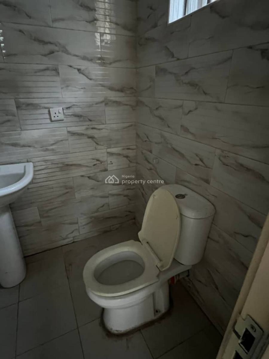 Spacious Luxury Self-contain Semi Masters Bedroom with Fitted Kitchen, Osapa London, Lekki, Lagos, Self Contain (single Rooms) for Rent