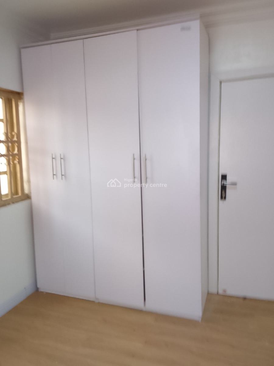 Clean and Spacious Mini Flat, Lekki Phase 1, Lekki, Lagos, House for Rent
