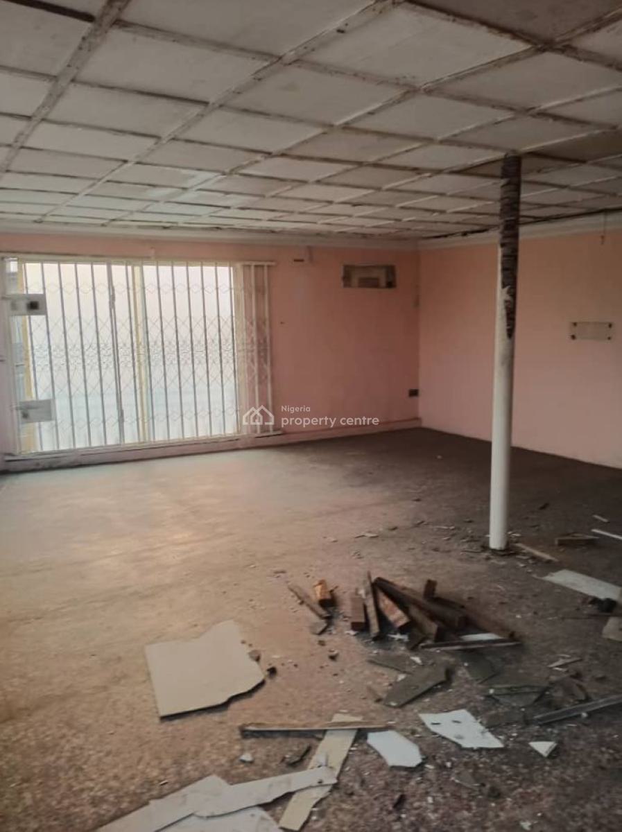 4 Bedrooms Second Floor Flat, Off Salvation Road, Opebi, Ikeja, Lagos, Flat / Apartment for Rent