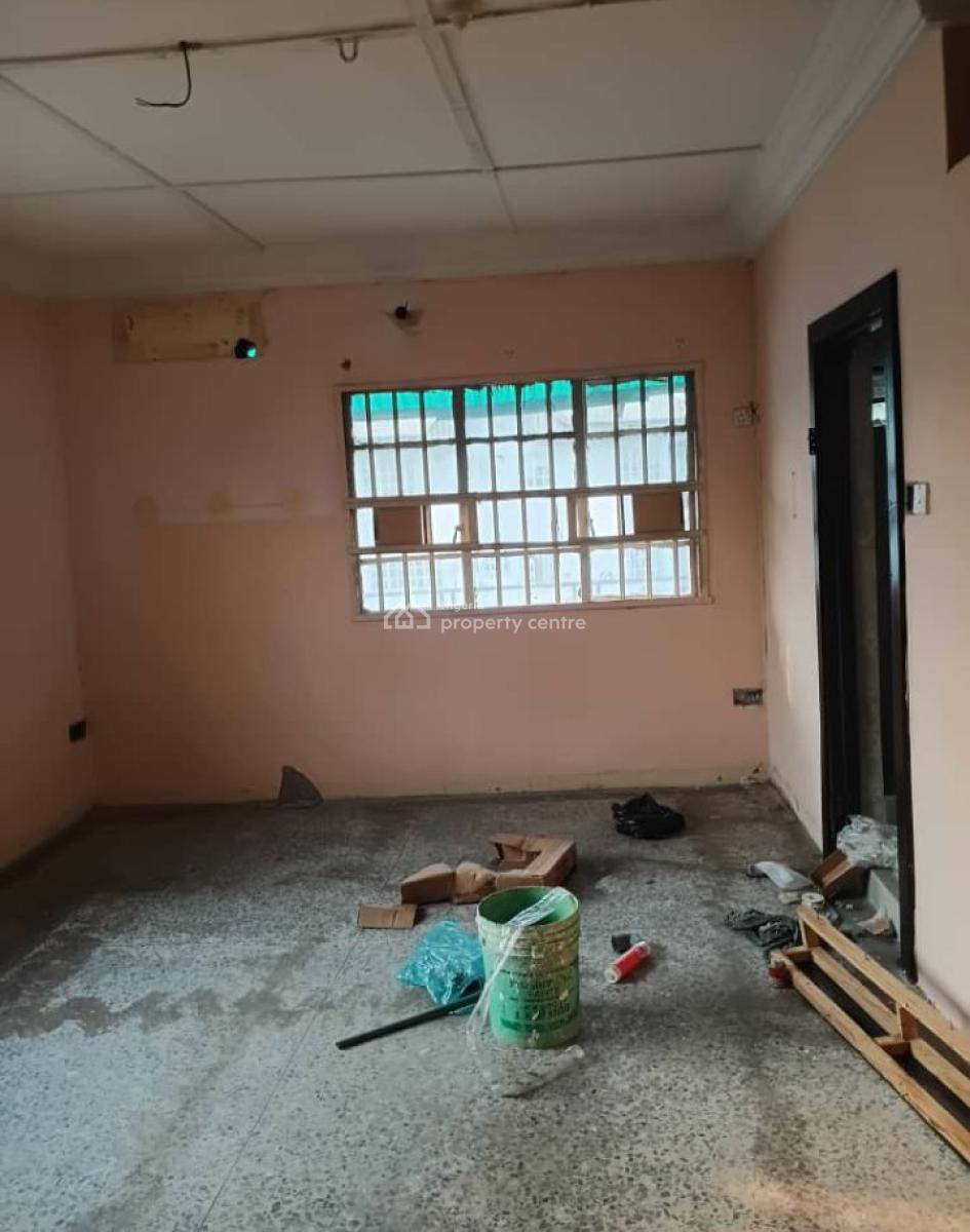 4 Bedrooms Second Floor Flat, Off Salvation Road, Opebi, Ikeja, Lagos, Flat / Apartment for Rent