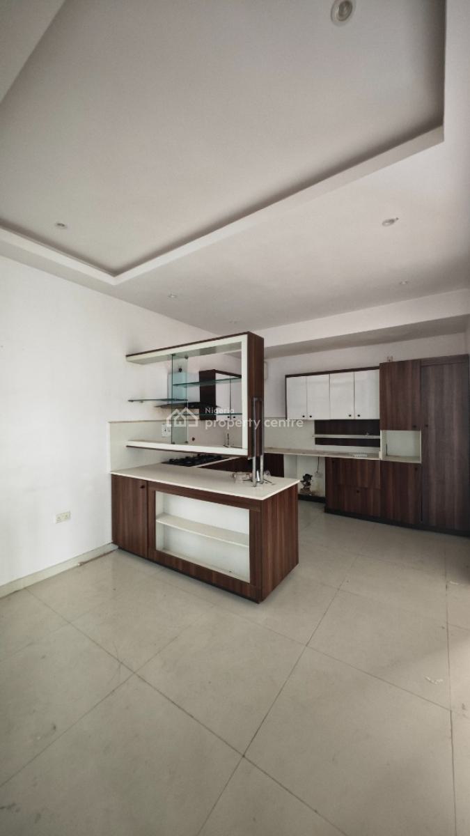 Luxury Self Service 3 Bedrooms, Off Freedom Way, Lekki Phase 1, Lekki, Lagos, Flat / Apartment for Rent