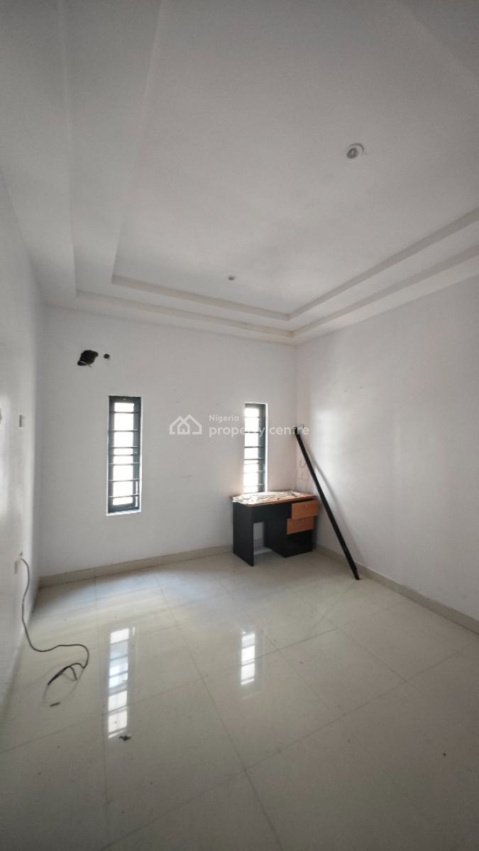 Luxury Self Service 3 Bedrooms, Off Freedom Way, Lekki Phase 1, Lekki, Lagos, Flat / Apartment for Rent