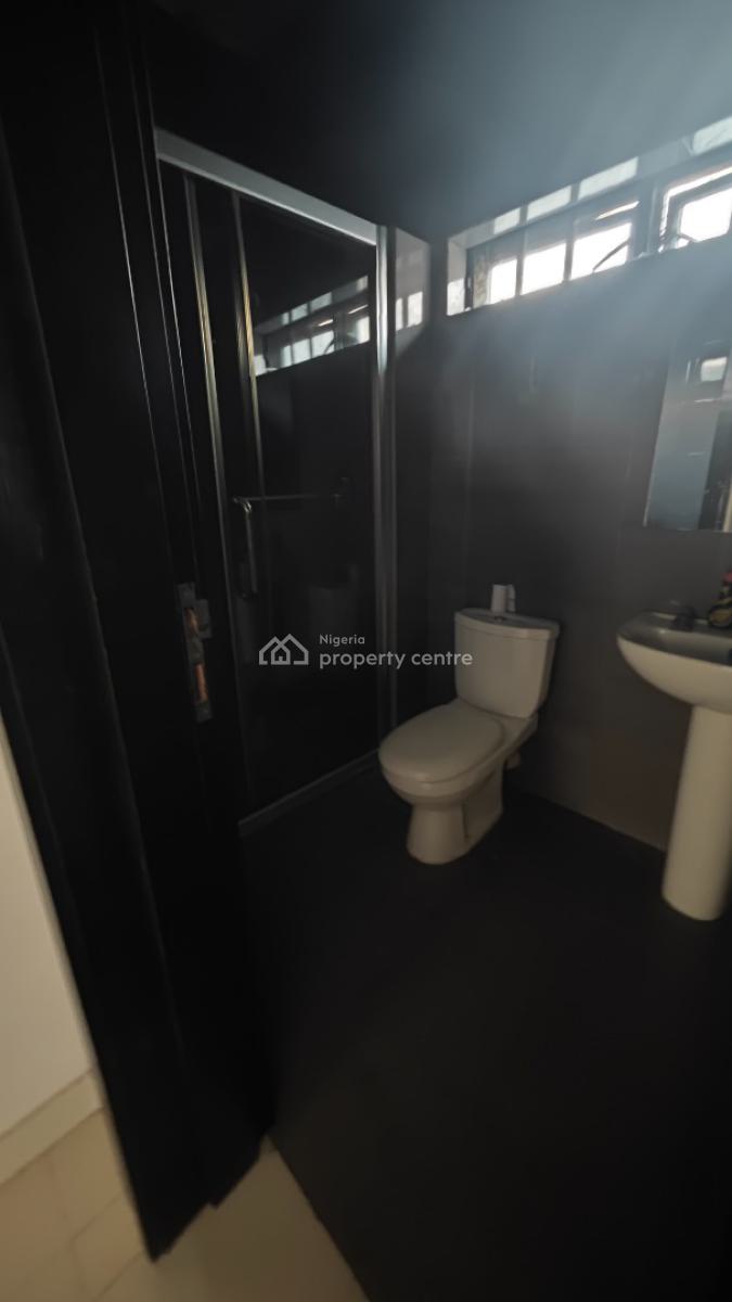 Luxury Self Service 3 Bedrooms, Off Freedom Way, Lekki Phase 1, Lekki, Lagos, Flat / Apartment for Rent