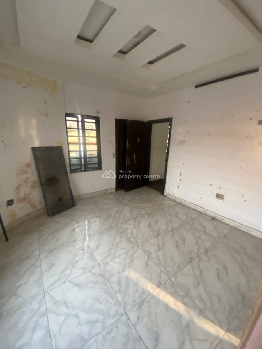 Super Luxurious Mini Flat with Balcony (upstairs), Silver Land Estate, Sangotedo, Ajah, Lagos, Mini Flat (room and Parlour) for Rent