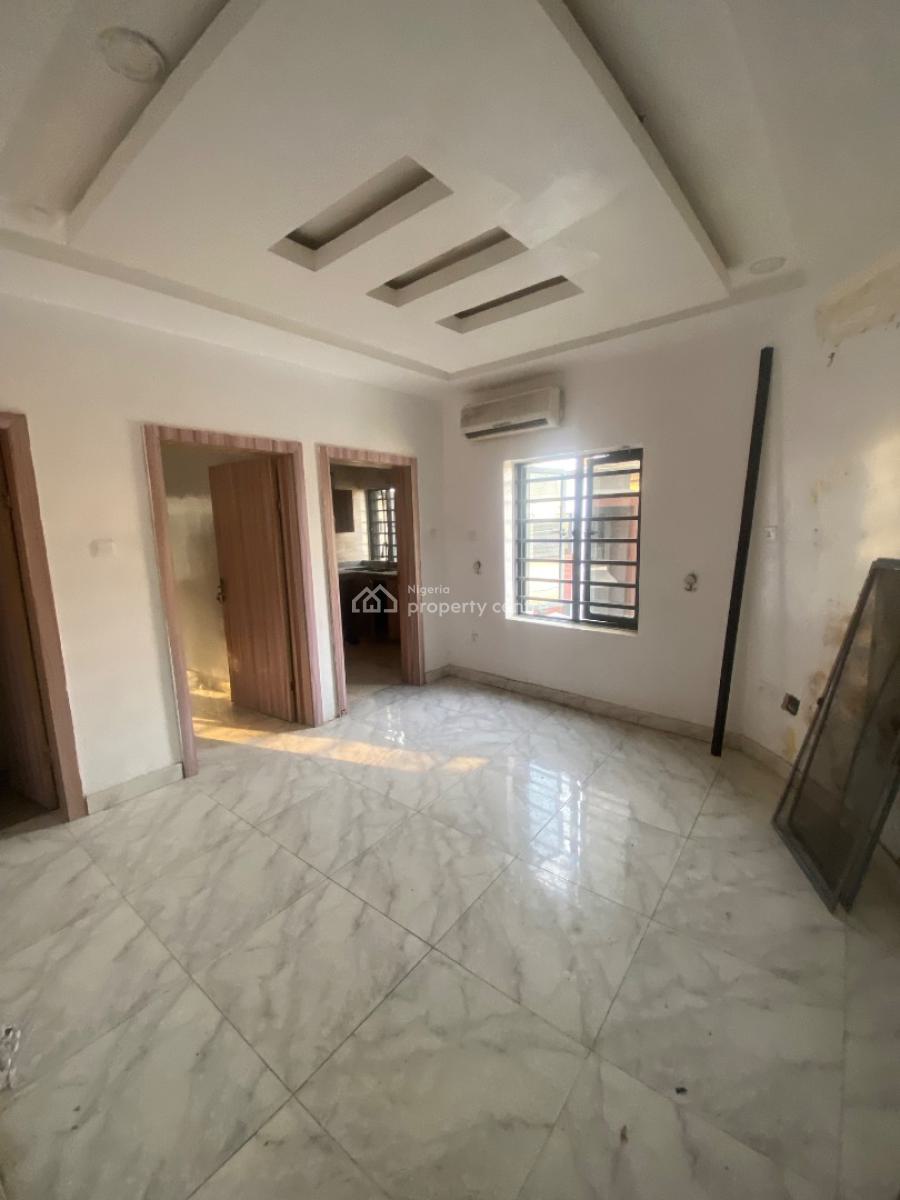 Super Luxurious Mini Flat with Balcony (upstairs), Silver Land Estate, Sangotedo, Ajah, Lagos, Mini Flat (room and Parlour) for Rent