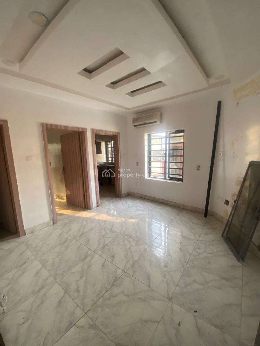 Super Luxurious Mini Flat with Balcony (upstairs), Silver Land Estate, Sangotedo, Ajah, Lagos, Mini Flat (room and Parlour) for Rent