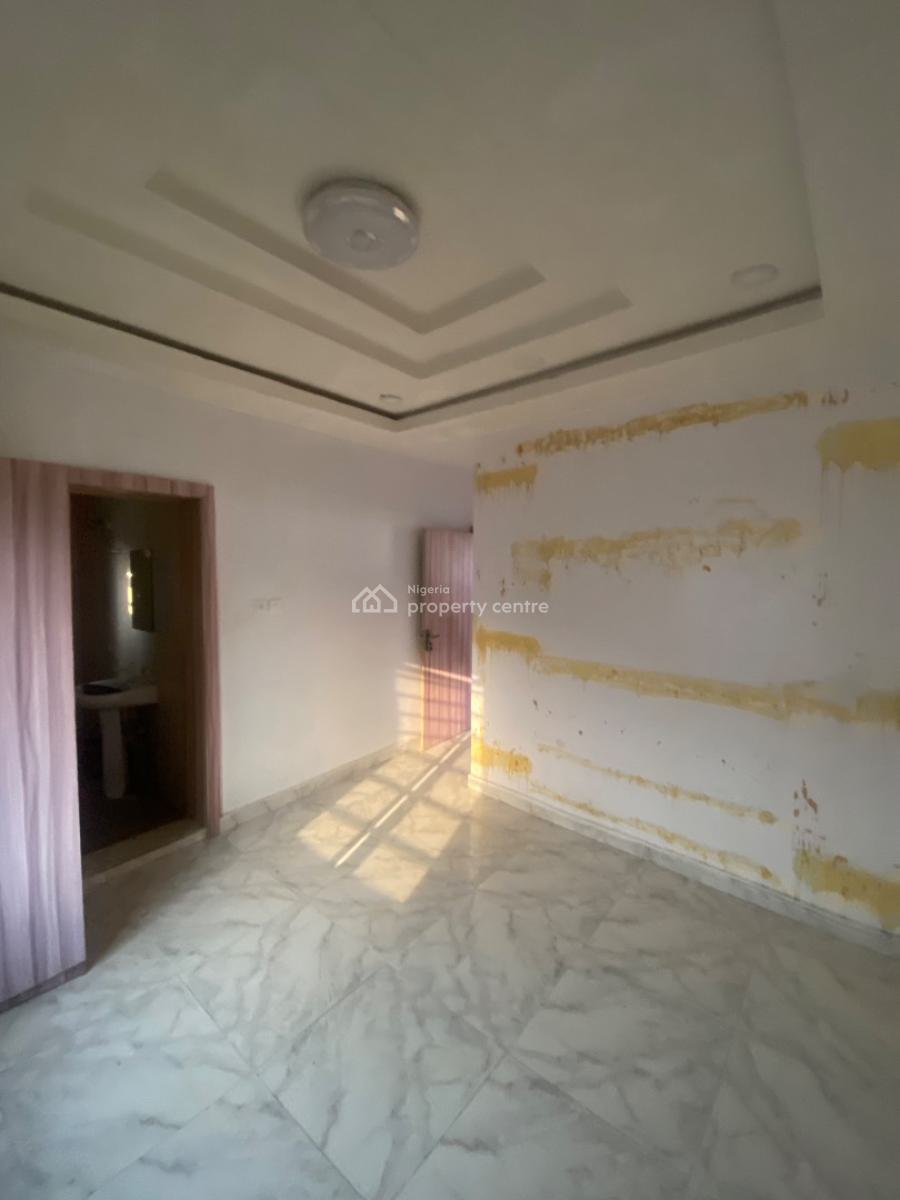 Super Luxurious Mini Flat with Balcony (upstairs), Silver Land Estate, Sangotedo, Ajah, Lagos, Mini Flat (room and Parlour) for Rent