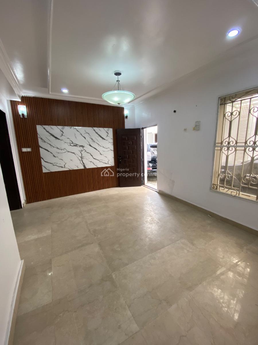 Luxury 1 Bedroom Apartment with 24hrs Light in a Secure Neighborhood, Off Admiralty Way, Lekki Phase 1, Lekki, Lagos, Mini Flat (room and Parlour) for Rent