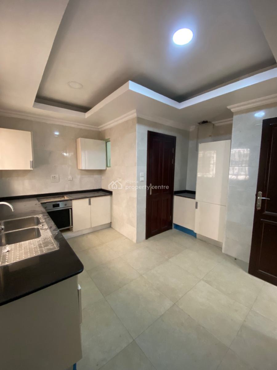 Luxury 1 Bedroom Apartment with 24hrs Light in a Secure Neighborhood, Off Admiralty Way, Lekki Phase 1, Lekki, Lagos, Mini Flat (room and Parlour) for Rent