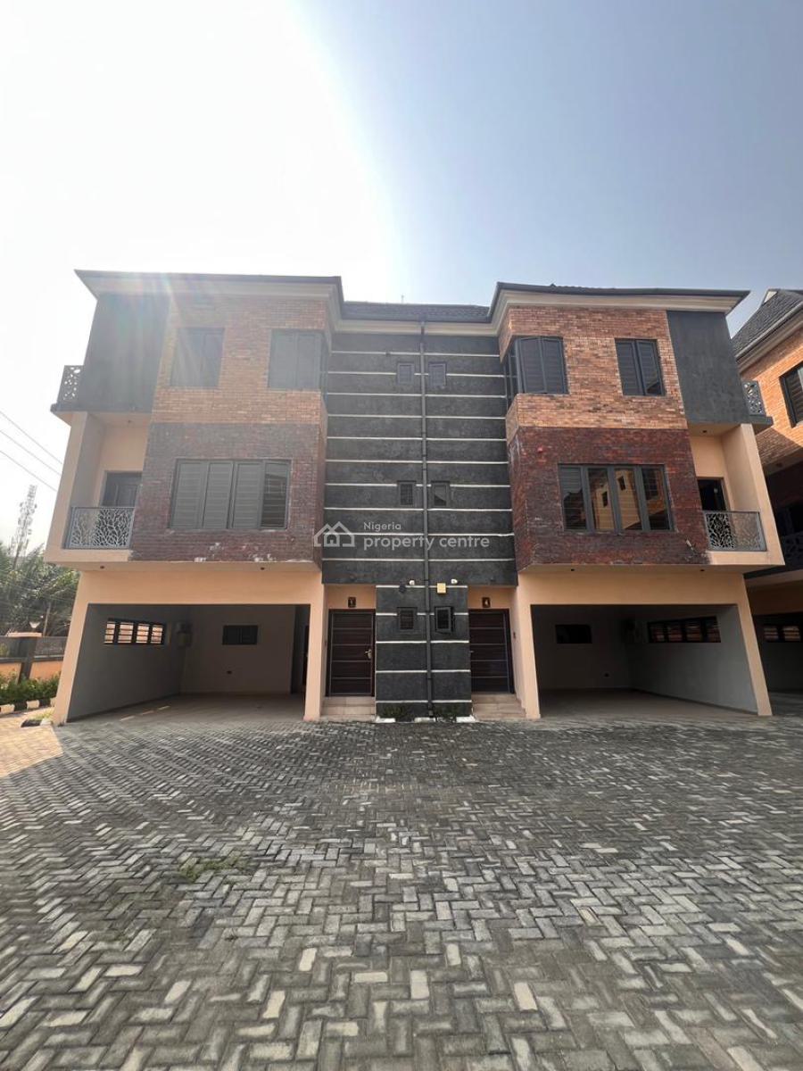 Magnificent 4 Bedroom Townhouse with Bq, 5kl & 220amp Solar,, Magnificent 4 Bedroom Townhouse with Bq, 5kl & 220amp Solar, Ikate, Lekki, Lagos, Terraced Duplex for Sale