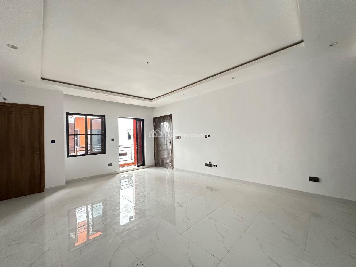 Cozy & Vibrant Two (2) Bedrooms Apartment with Bq, Ikate, Lekki, Lagos, Flat / Apartment for Sale