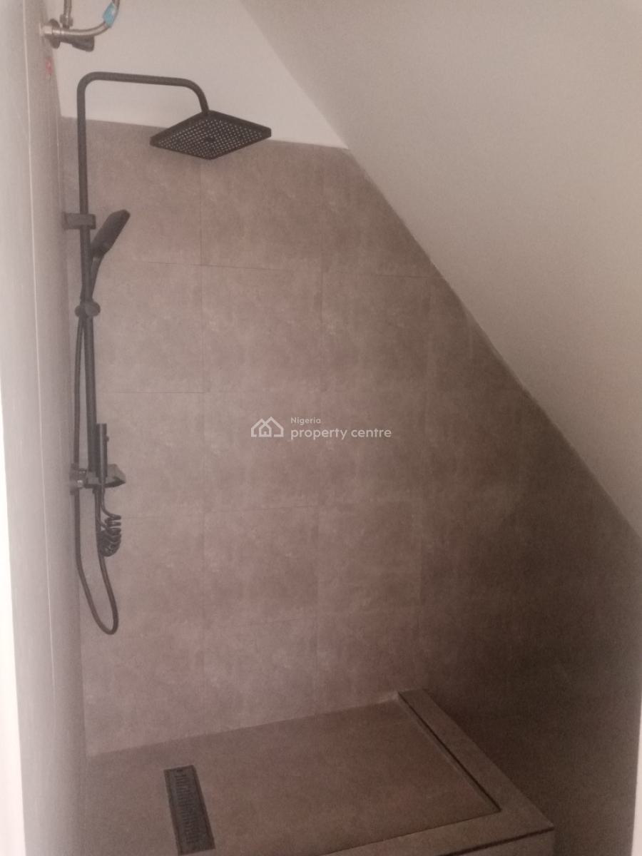 Classic Luxury Spacious 2 Bedroom Apartment, Utako, Abuja, Flat / Apartment for Rent