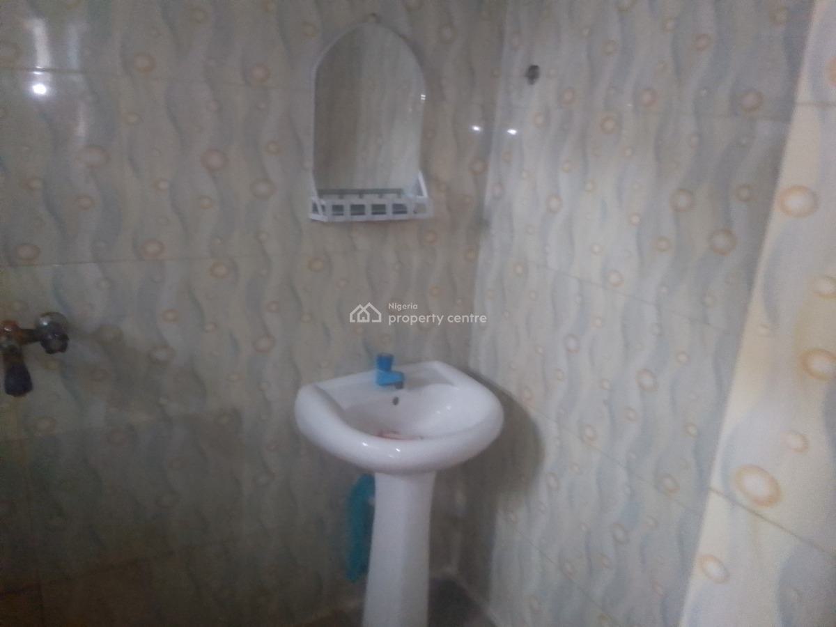 Spacious Luxury 1 Bedroom Flat with Excellent Features, Newtown Estate Rd, Ogombo, Ajah, Lagos, Mini Flat (room and Parlour) for Rent