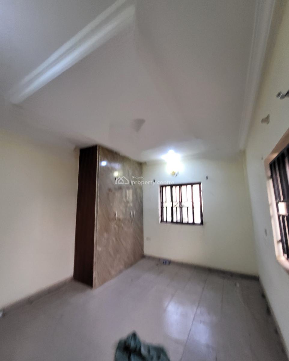 Luxurious Massive 3 Bedroom Flat, Near American International School, Durumi, Abuja, Flat / Apartment for Rent