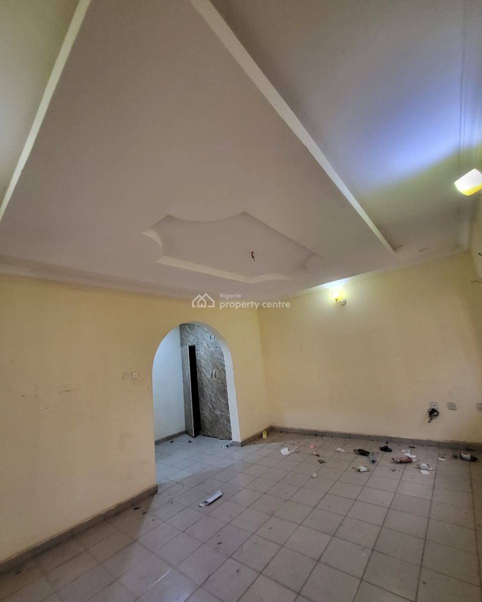 Luxurious Massive 3 Bedroom Flat, Near American International School, Durumi, Abuja, Flat / Apartment for Rent