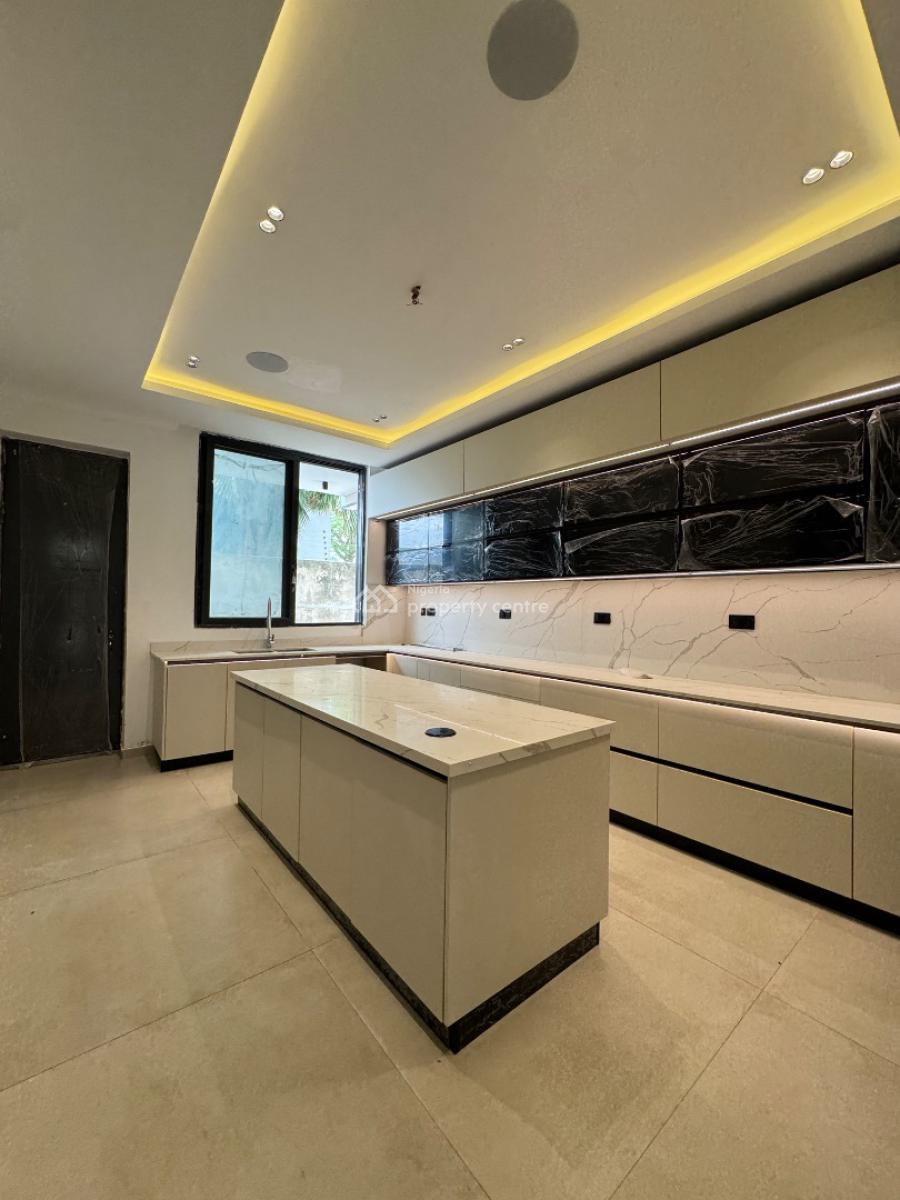 Luxurious 5 Bedroom Detached House, Banana Island, Ikoyi, Lagos, Detached Duplex for Sale