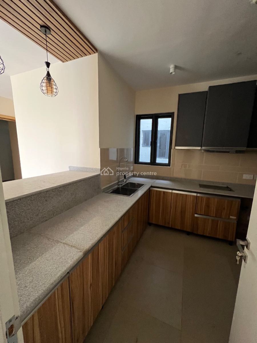 Brand New Luxury 3-bedroom Flat with Bq, Lekki Phase 1, Lekki, Lagos, Flat / Apartment for Sale