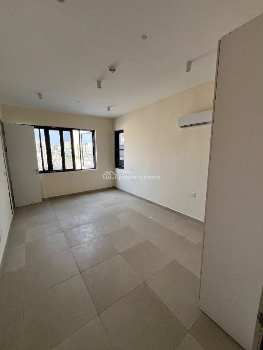 Brand New Luxury 3-bedroom Flat with Bq, Lekki Phase 1, Lekki, Lagos, Flat / Apartment for Sale
