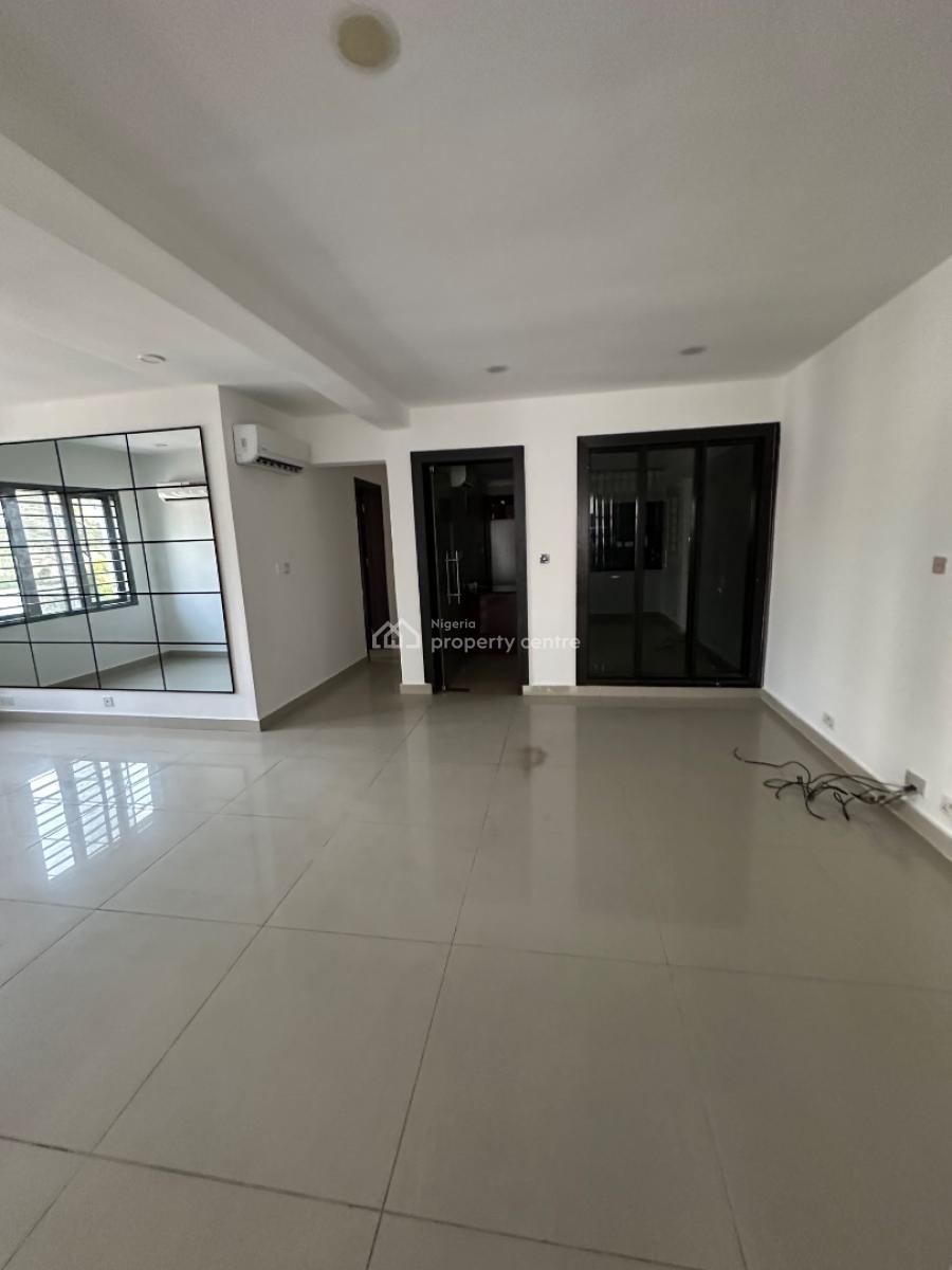 Luxury 3 Bedroom Apartment with Bq, Lekki Phase 1, Lekki, Lagos, Flat / Apartment for Rent
