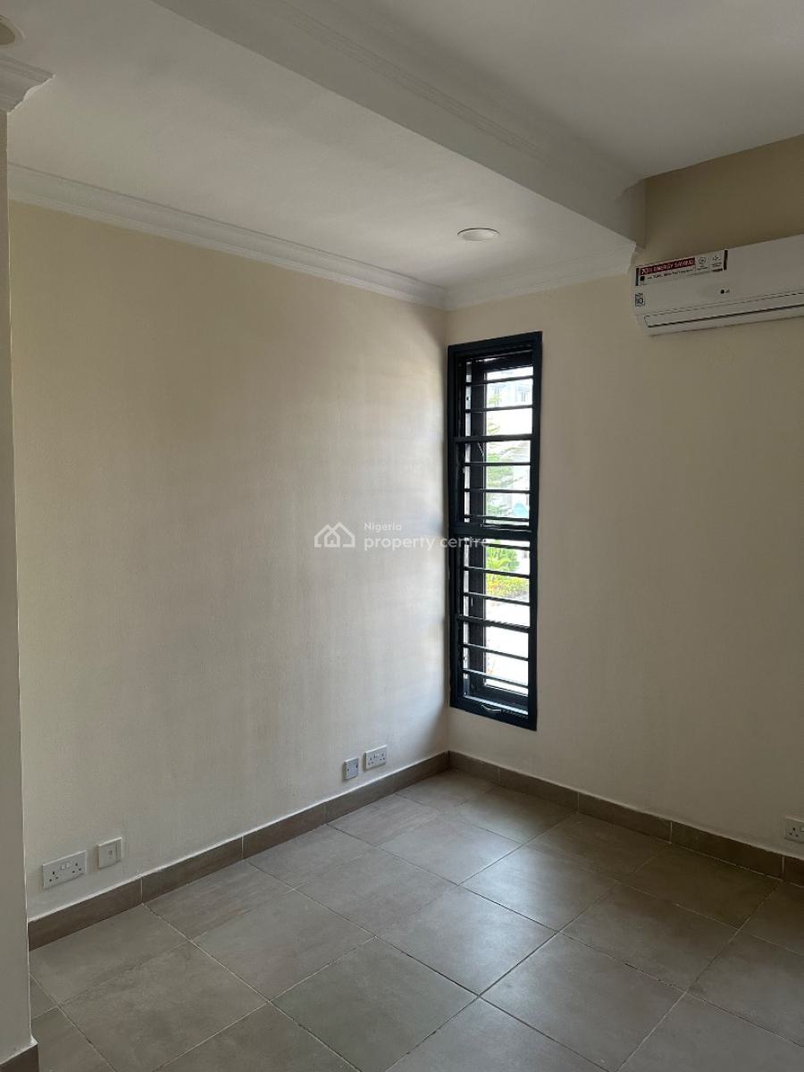 Luxury 3 Bedroom Apartment with Bq, Lekki Phase 1, Lekki, Lagos, Flat / Apartment for Rent