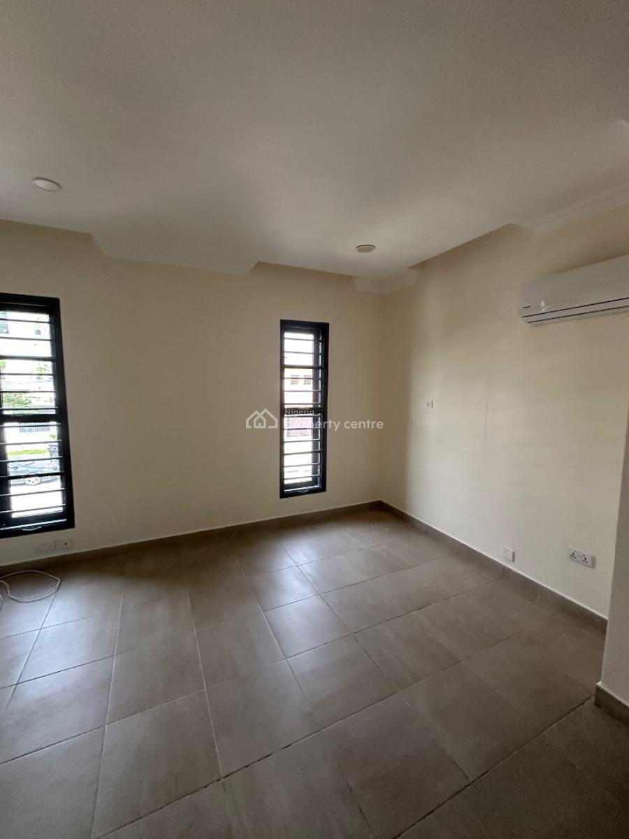 Luxury 3 Bedroom Apartment with Bq, Lekki Phase 1, Lekki, Lagos, Flat / Apartment for Rent
