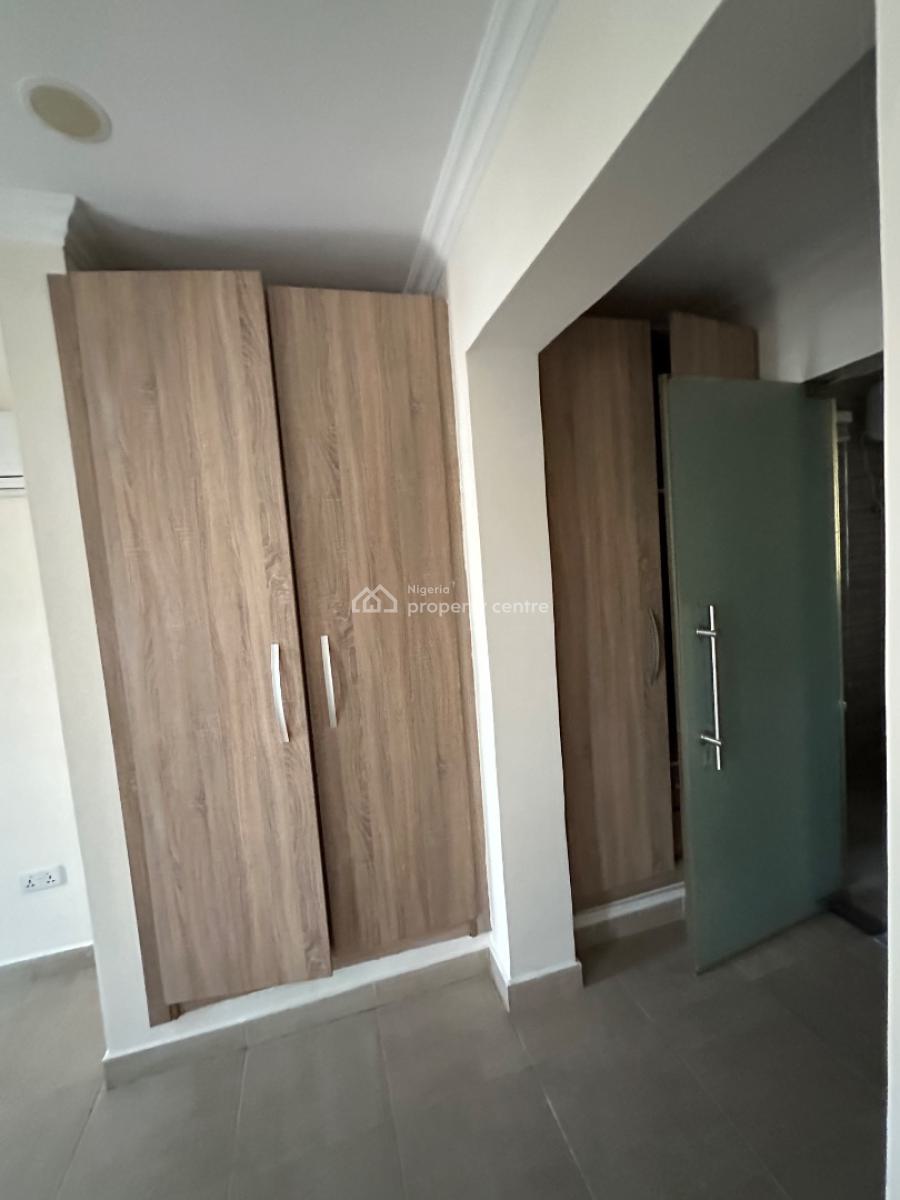 Luxury 3 Bedroom Apartment with Bq, Lekki Phase 1, Lekki, Lagos, Flat / Apartment for Rent
