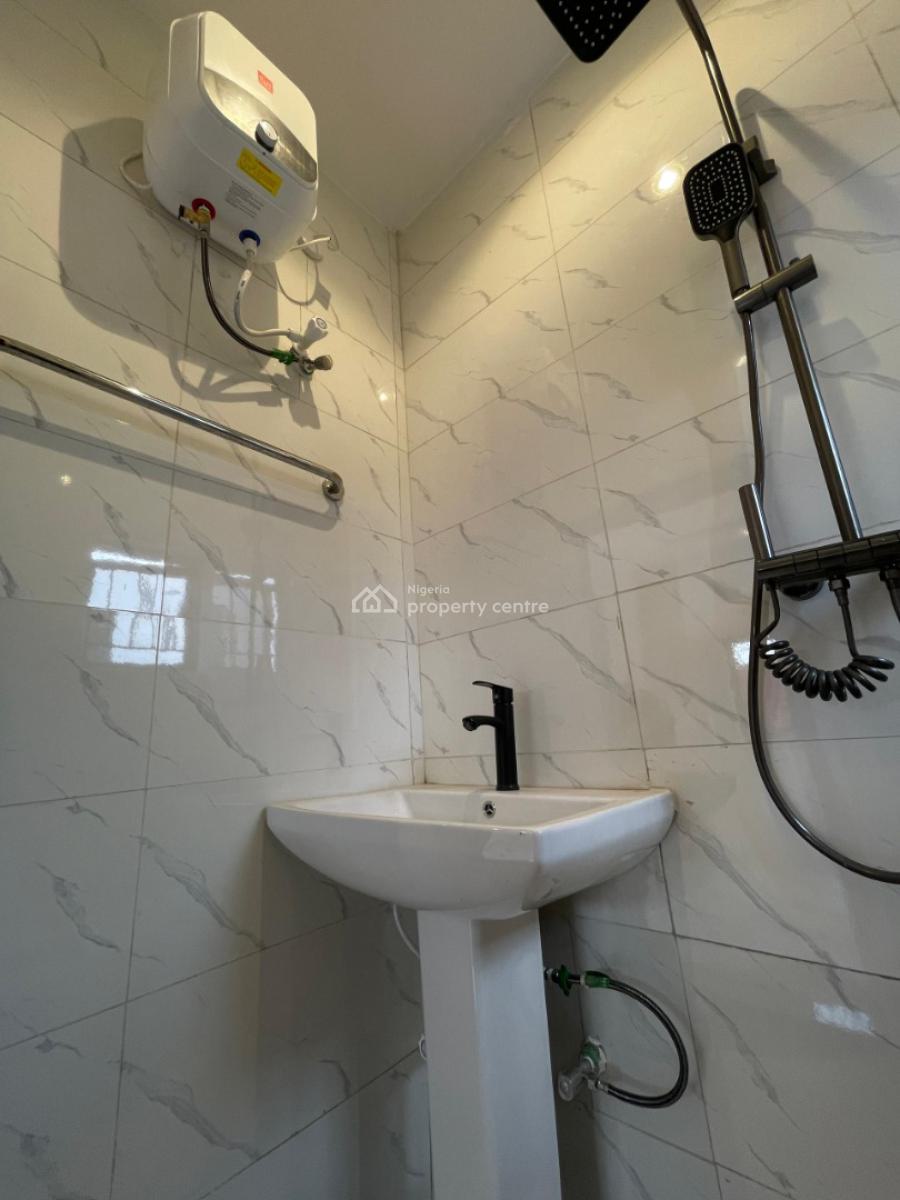 Top-notch 4 Bedroom Fully Detached Duplex in Shagari Estate, Alimosho., Alimosho, Lagos, Detached Duplex for Sale