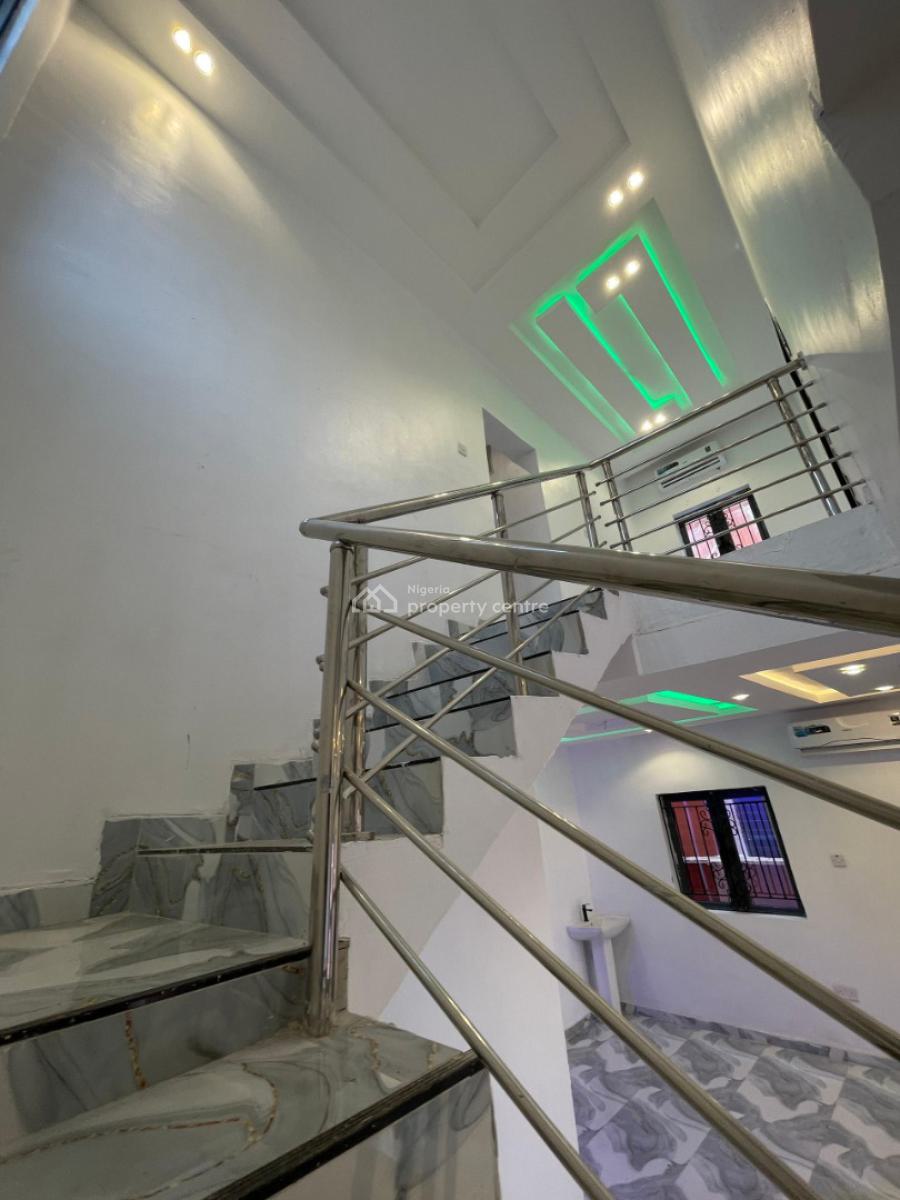 Top-notch 4 Bedroom Fully Detached Duplex in Shagari Estate, Alimosho., Alimosho, Lagos, Detached Duplex for Sale