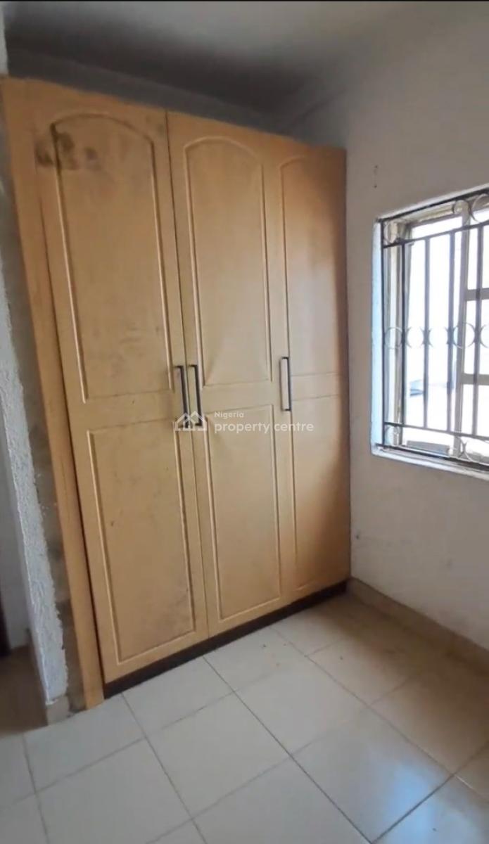 Nice 2 Bedroom, Omole Phase 1, Ikeja, Lagos, Flat / Apartment for Rent