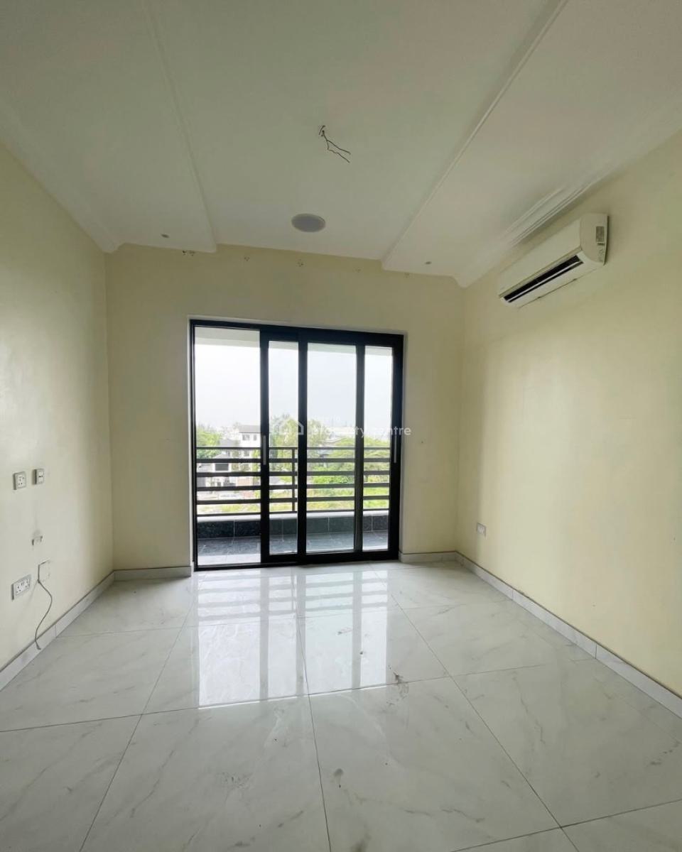 Massive 5 Bedroom Semi Detached Duplex on Two Floors, 5 Bedroom Duplex for Rent, Banana Island, Ikoyi, Lagos, Semi-detached Duplex for Rent