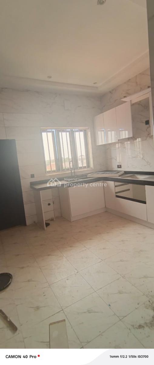 Beautifully and Newly Built 3 Bedroom Flat, Oniru Lekki Phase 1, Lekki, Lagos, Flat / Apartment for Rent