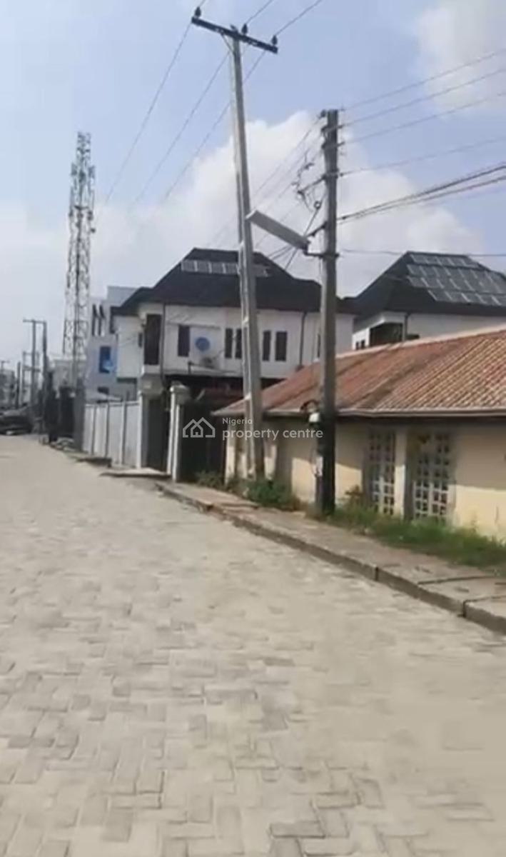 Land Measuring 676sqm with Demolishable Structure, Ologolo, Lekki, Lagos, Residential Land for Sale