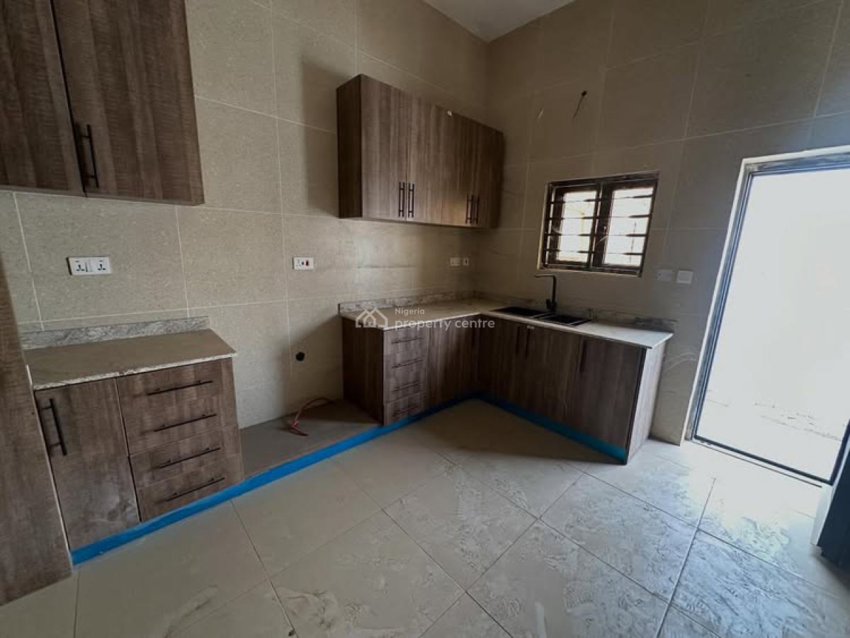 Pristine 4 Bedroom Terrace Duplex with 2 Living Room and a Bq, Mbora (nbora), Abuja, Terraced Duplex for Sale