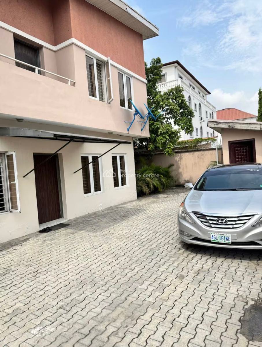 Luxury 2 Bedroom Apartment., Lekki Phase 1, Lekki, Lagos, Flat / Apartment Short Let