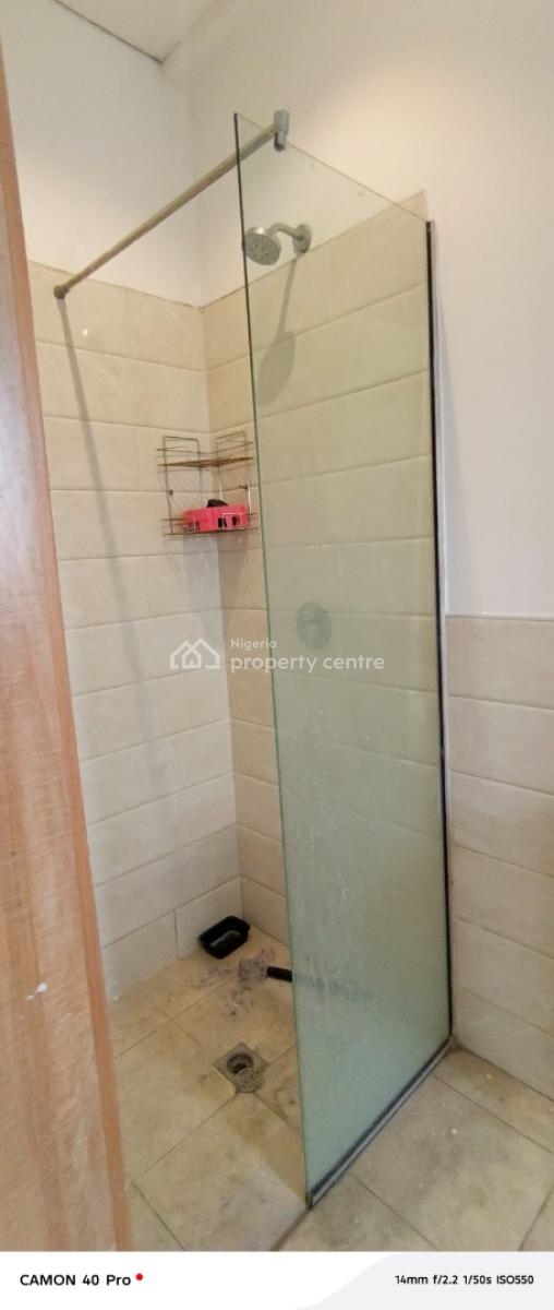 Spacious and Well Maintained, Oniru, Victoria Island (vi), Lagos, Flat / Apartment for Rent