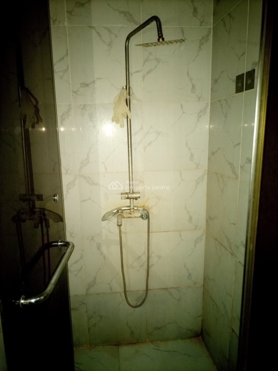 Compact Size Downstairs Bedroom Inside a Shared Duplex ., Emcel Garden Estate Orchid Road, Lekki, Lagos, Self Contain (single Rooms) for Rent