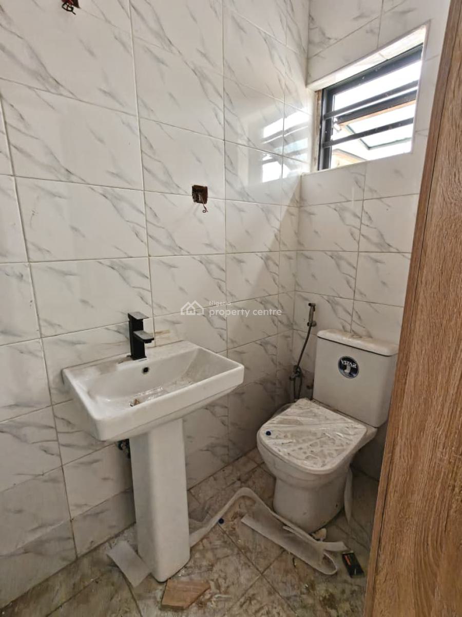 Units of Newly Built 3 Bedroom Flat, Maryland, Lagos, House for Sale