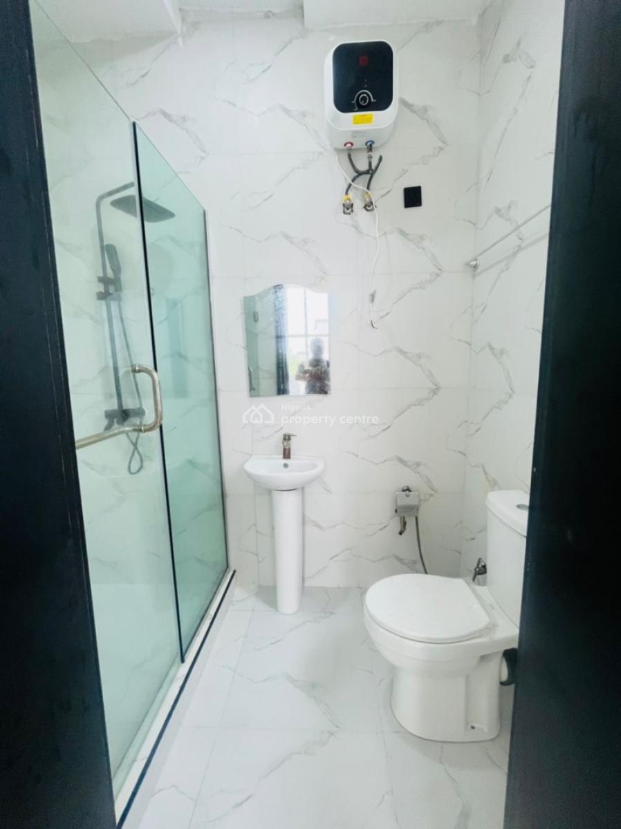 Luxury 2 Floors 5 Bedroom Detached Rooftop Duplex with Bq, Sangotedo, Ajah, Lagos, Semi-detached Duplex for Sale