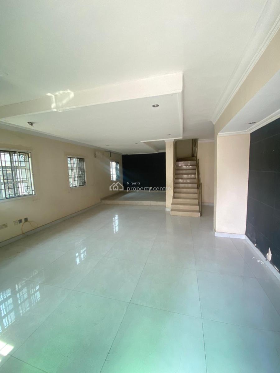 Spacious and Modern 4 Bedroom Semi Detached House with Bq Available, Lekki Phase 1, Lekki, Lagos, Semi-detached Duplex for Rent