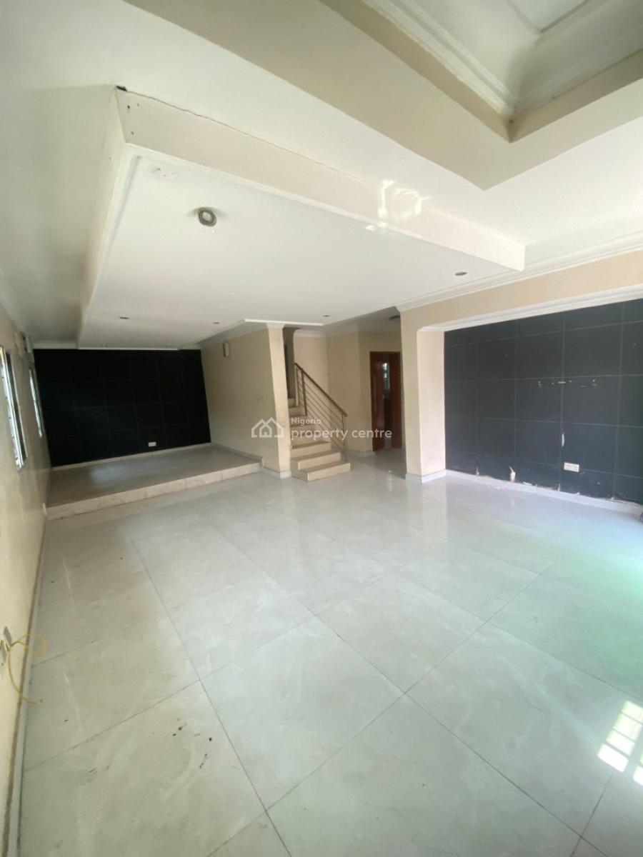Spacious and Modern 4 Bedroom Semi Detached House with Bq Available, Lekki Phase 1, Lekki, Lagos, Semi-detached Duplex for Rent