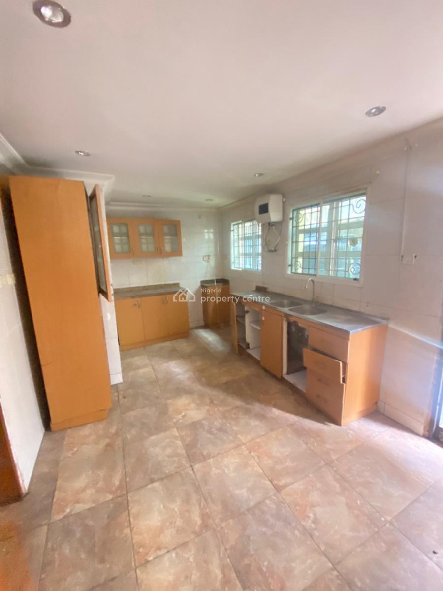 Spacious and Modern 4 Bedroom Semi Detached House with Bq Available, Lekki Phase 1, Lekki, Lagos, Semi-detached Duplex for Rent