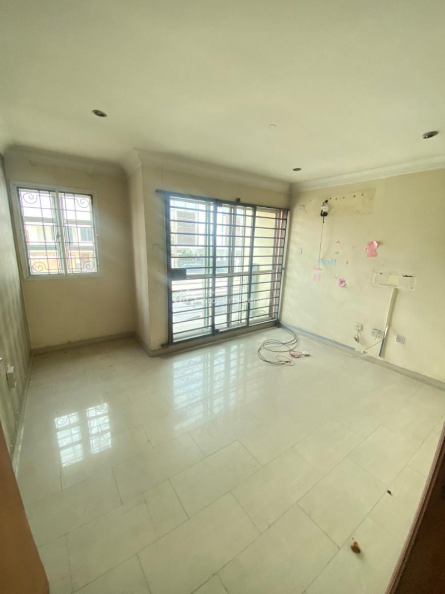 Spacious and Modern 4 Bedroom Semi Detached House with Bq Available, Lekki Phase 1, Lekki, Lagos, Semi-detached Duplex for Rent