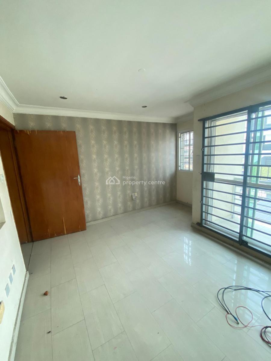 Spacious and Modern 4 Bedroom Semi Detached House with Bq Available, Lekki Phase 1, Lekki, Lagos, Semi-detached Duplex for Rent