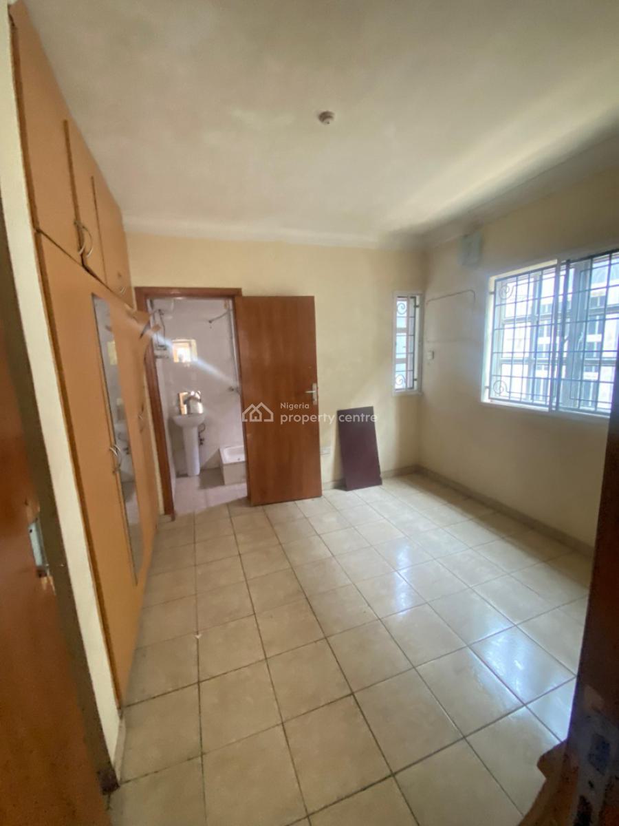 Spacious and Modern 4 Bedroom Semi Detached House with Bq Available, Lekki Phase 1, Lekki, Lagos, Semi-detached Duplex for Rent