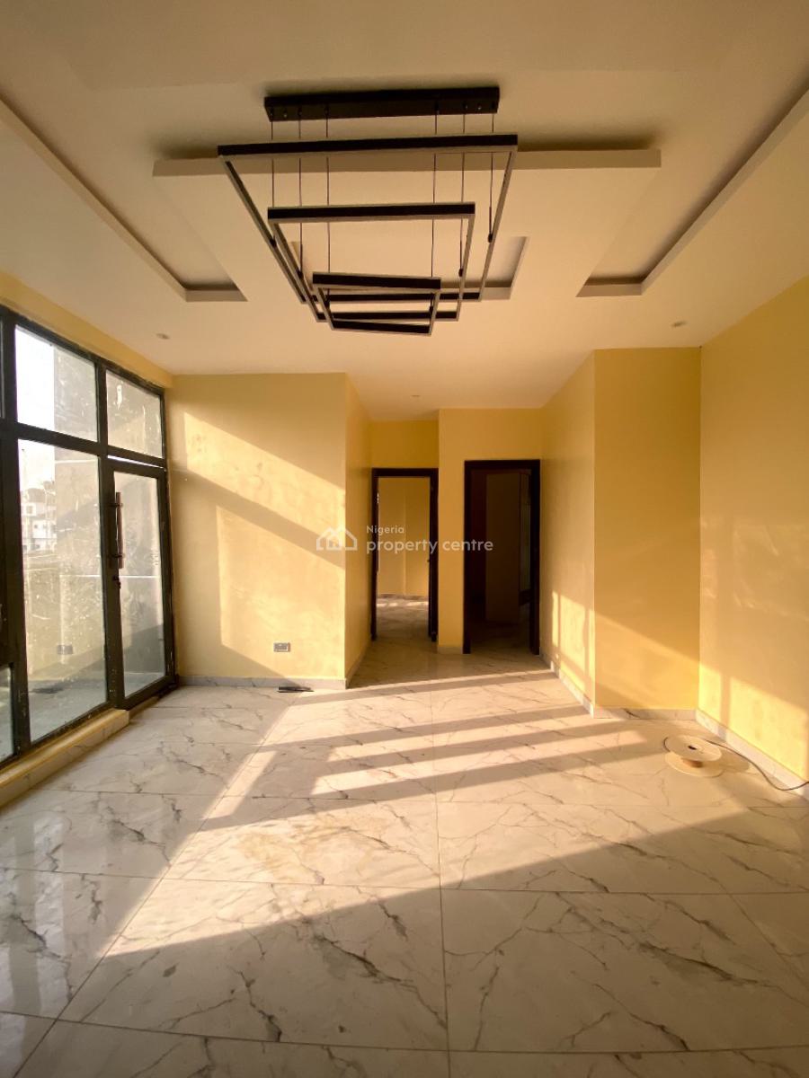 Lovely 2 Bedroom Apartment in a Secure Estate, Ajah, Lekki, Lagos, Flat / Apartment for Sale