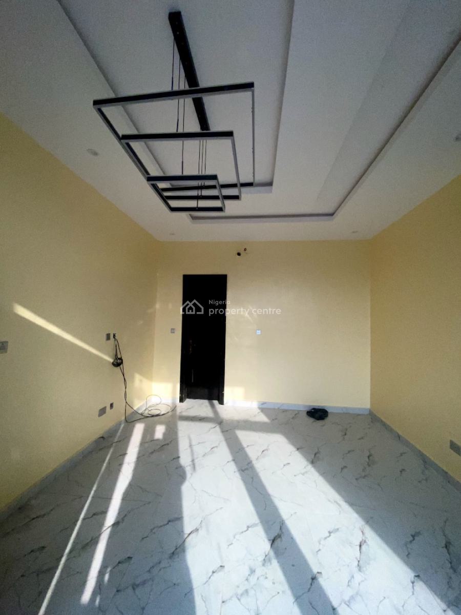 Lovely 2 Bedroom Apartment in a Secure Estate, Ajah, Lekki, Lagos, Flat / Apartment for Sale