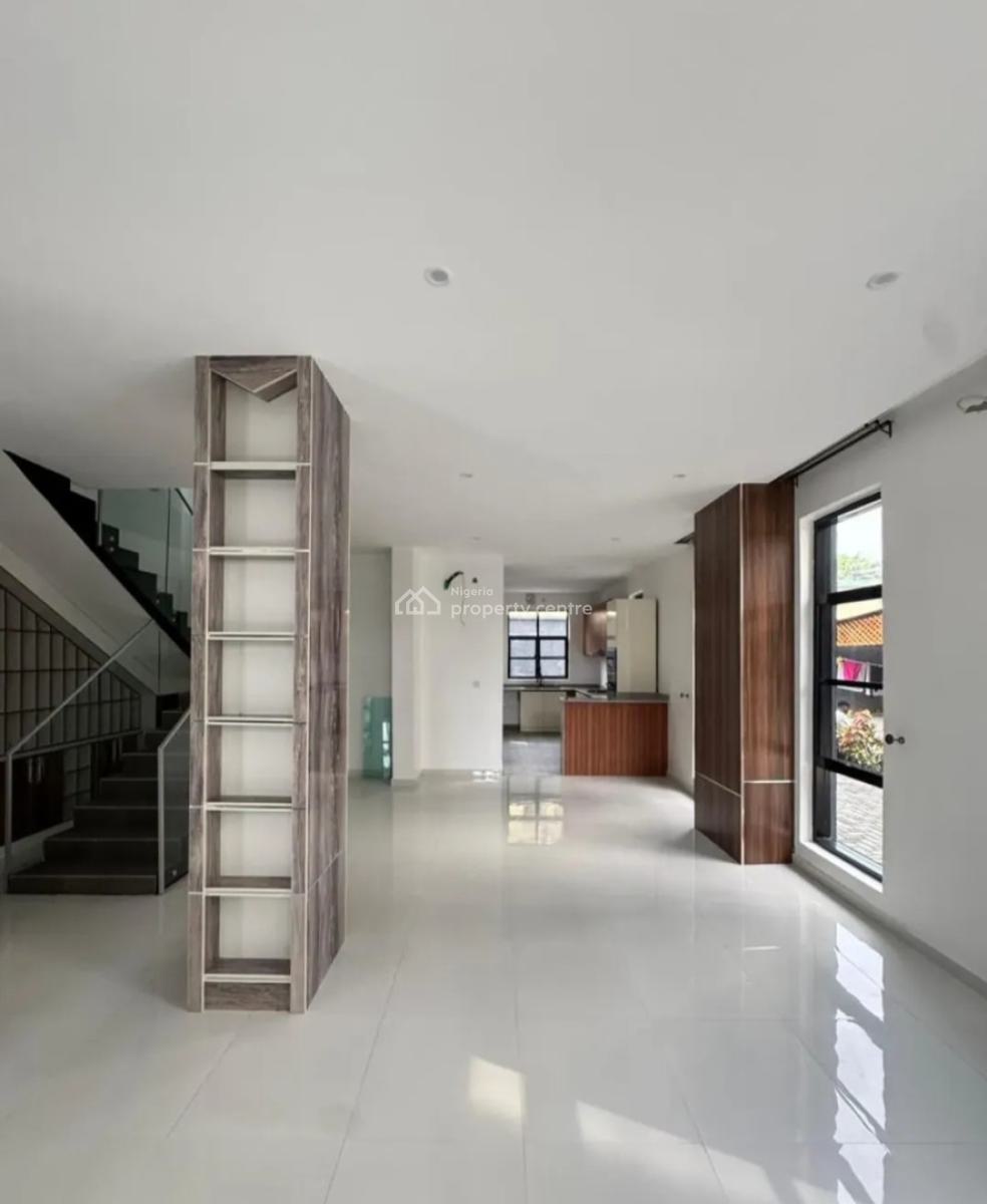 4, Victoria Island (vi), Lagos, Semi-detached Duplex for Rent