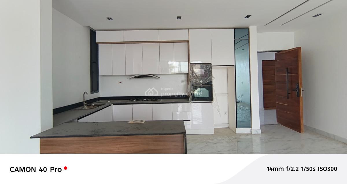 Beautifully Finished 2 Bedroom Flat, Lekki, Lagos, Flat / Apartment for Rent