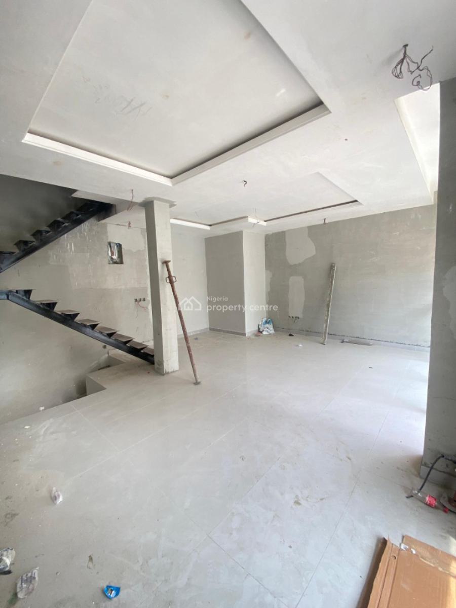 Brand New 2 Bedroom Serviced Maisonette Apartment with a Gym and Pool, Lekki Phase 1, Lekki Phase 1, Lekki, Lagos, Flat / Apartment for Sale