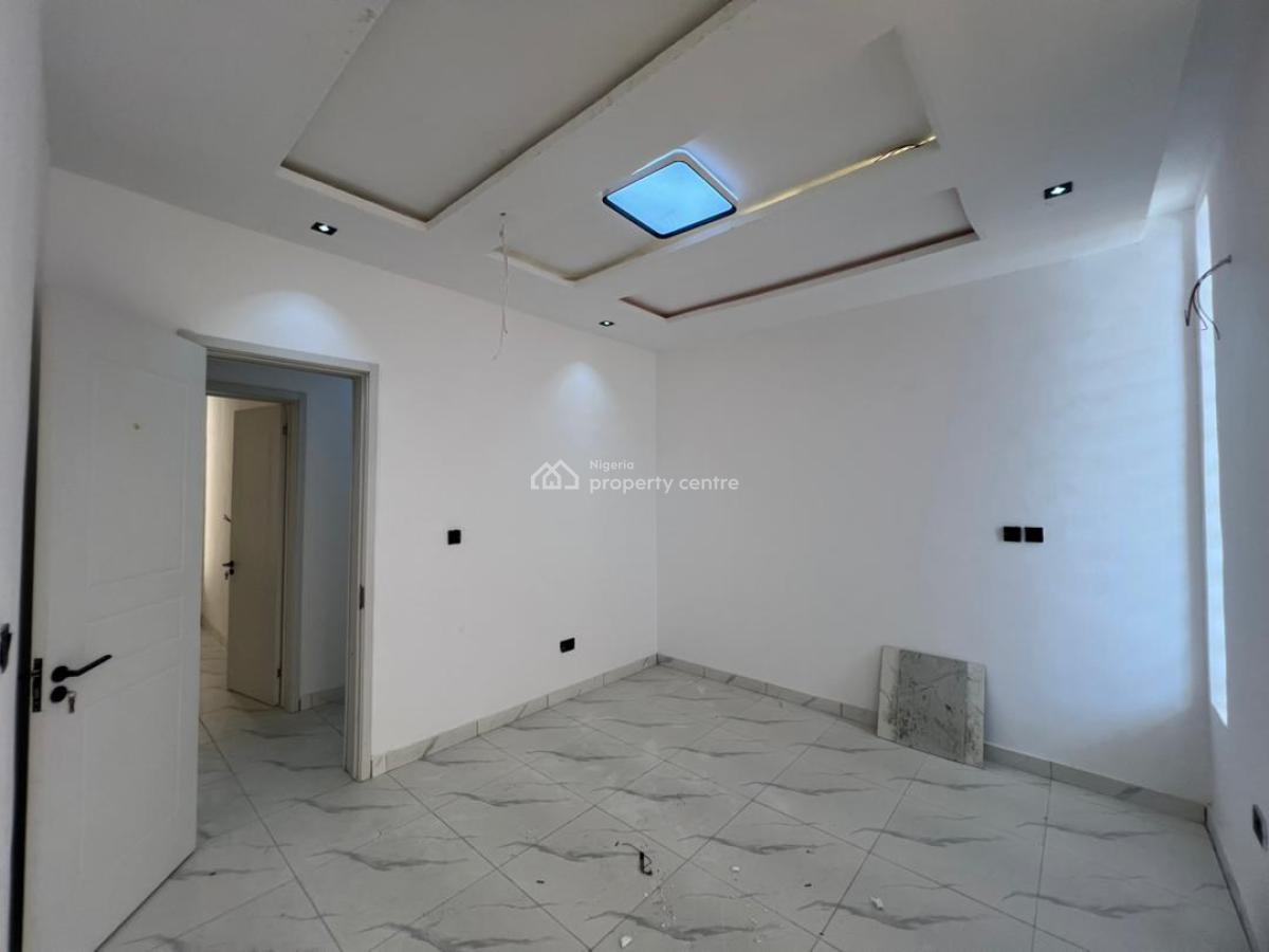 Luxury 4 Bedrooms Semi Detached Duplex with, Ikota, Lekki, Lagos, Semi-detached Duplex for Sale